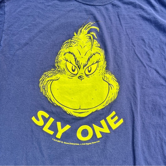 Navy Blue Dr Seuss Grinch Sly One T-shirt Size XL Used Y2K Shirt - Picture 2 of 4
